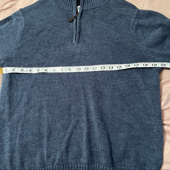 Large L.L. Bean turtle neck with 1/4 zip! - Picture 4 of 4